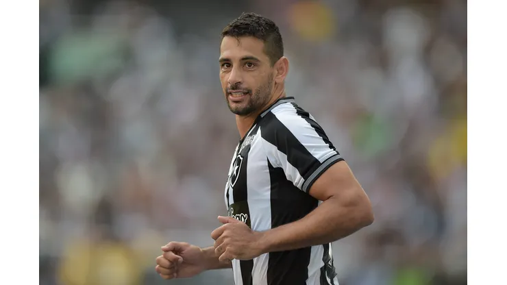 Diego Souza durante confronto entre Botafogo x Atlético-MG no Brasileirão 2019.