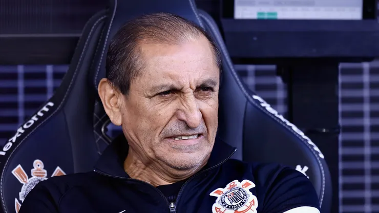 Ramón Díaz, técnico do Corinthians, durante partida contra o Vasco, pelo Brasileirão Betano.