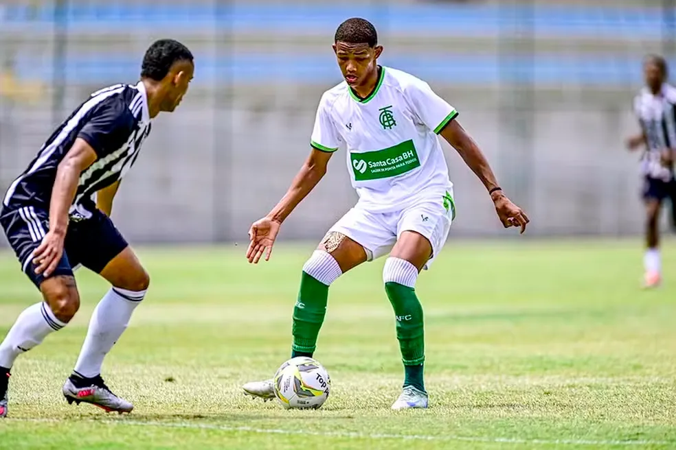 David Martins, joia da base do América-MG, deve ser reforço do Bahia em 2025. Foto: Mourão Panda /América-MG