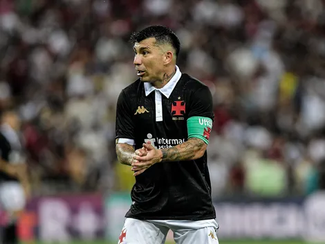 Medel, ex-Vasco, entra na mira de gigante da Série A e pode voltar ao Brasil