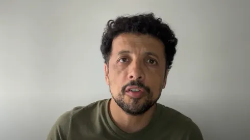 André Hernán, jornalista esportivo – Foto: Reprodução/ Youtube/ Canal André Hernán