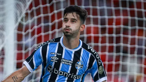 Villasanti foi especulado em possível troca no Grêmio.