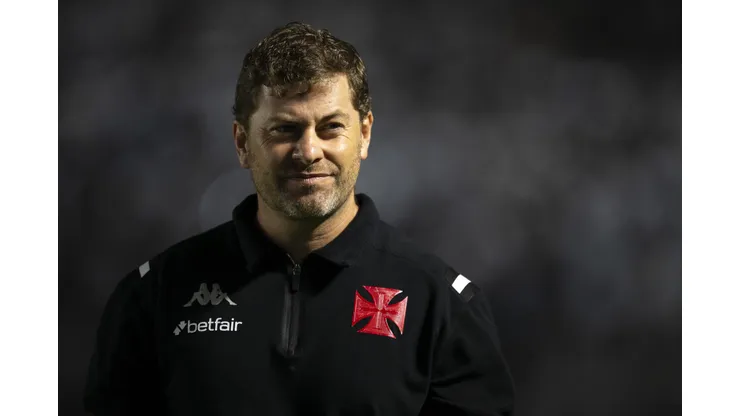 Rafael Paiva durante confronto contra o Internacional no Brasileirão 2024.
