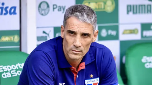 Juan Pablo Vojvoda tecnico do Fortaleza durante partida contra o Palmeiras no estadio Arena Allianz Parque pelo campeonato Brasileiro A 2024.
