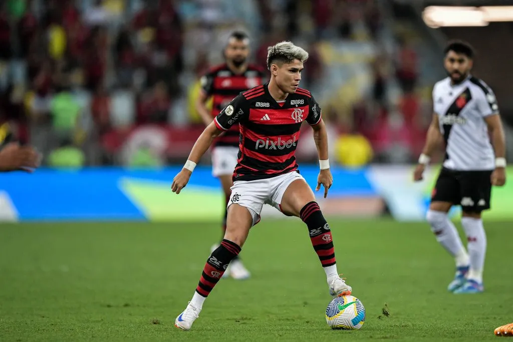 RJ – RIO DE JANEIRO – 15/09/2024 – BRASILEIRO A 2024, FLAMENGO X VASCO – Luiz Araujo jogador do Flamengo durante partida contra o Vasco no estadio Maracana pelo campeonato Brasileiro A 2024. Foto: Thiago Ribeiro/AGIF