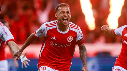 Alan Patrick jogador do Internacional comemora seu gol durante partida contra o Cuiaba no estadio Beira-Rio pelo campeonato Brasileiro A 2024.