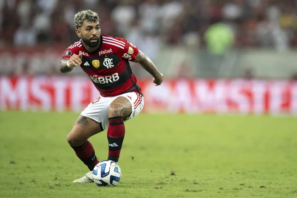 Gabigol jogando pelo Flamengo – Foto: Jorge Rodrigues/AGIF