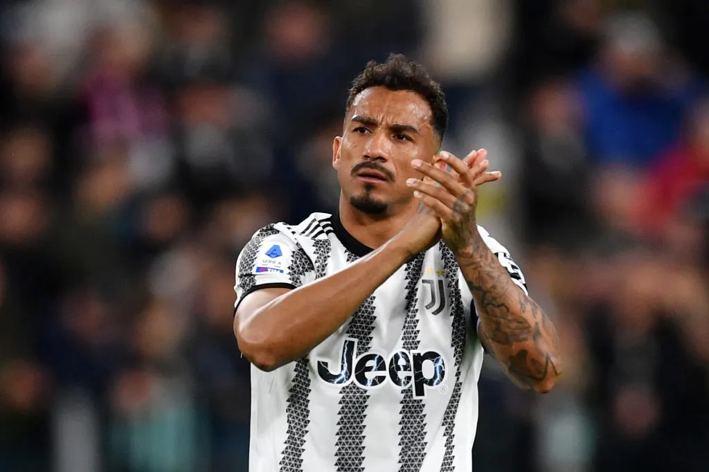 TURIN, ITALY – APRIL 01: Danilo of Juventus applauds the fans following the Serie A match between Juventus and Hellas Verona at Allianz Stadium on April 01, 2023 in Turin, Italy. (Photo by Valerio Pennicino/Getty Images)