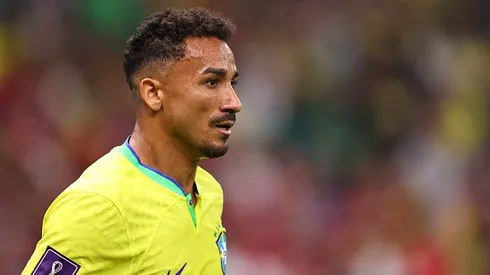 Danilo atuando na Seleção Brasileira na Copa do Mundo de 2022