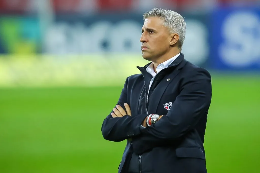 Hernan Crespo, treinou o São Paulo em 2021, e deve voltar ao futebol brasileiro para comandar o Grêmio. Foto: Pedro H. Tesch/AGIF