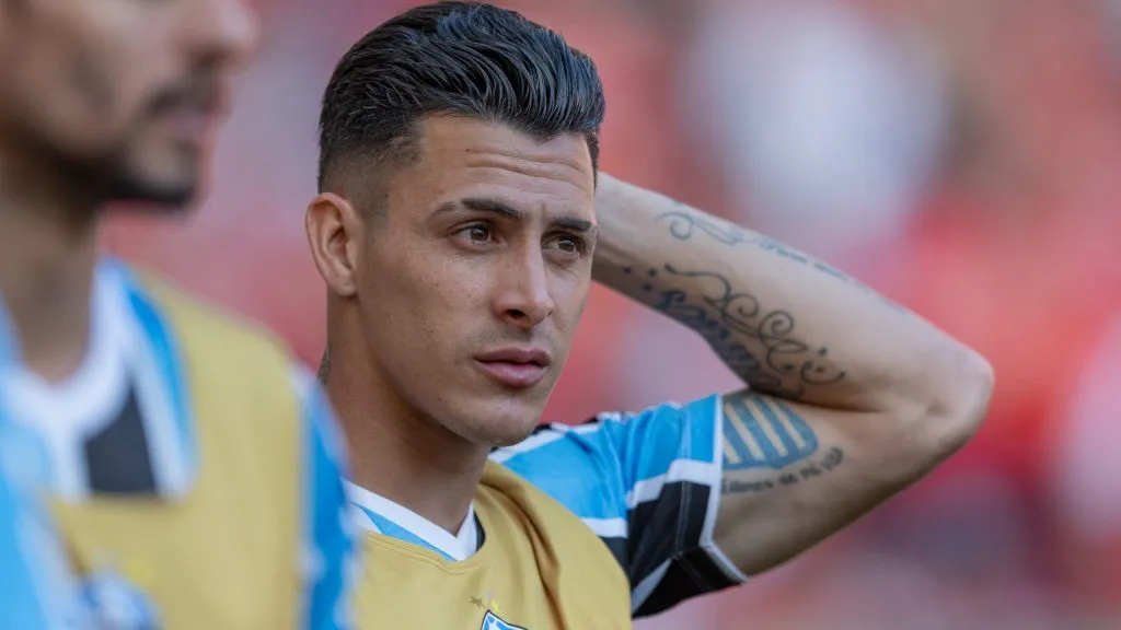 Pavón em partida pelo Grêmio. Foto: Liamara Polli/AGIF