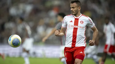 Rene jogador do Internacional durante partida contra o Fluminense no estadio Maracana pelo campeonato Brasileiro A 2024.