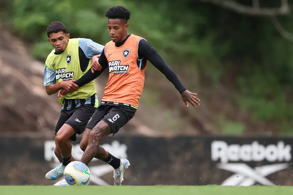 Botafogo segue treinando durante Data Fifa para reta final da temporada (Foto: Vitor Silva/Botafogo)