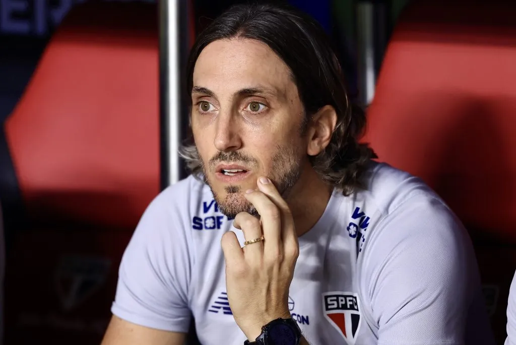 Zubeldía, técnico do São Paulo. Foto: Marcello Zambrana/AGIF