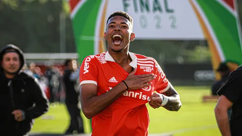 Internacional Pentacampeão Gaúcho Sub-20 – Matheus Dias