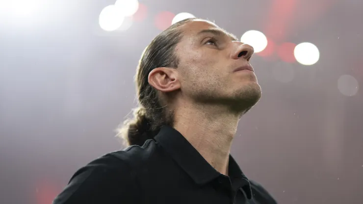 Filipe Luís técnico do Flamengo durante partida contra o Atlético-MG no estádio Maracanã pelo campeonato Brasileiro A 2024. Foto: Jorge Rodrigues/AGIF