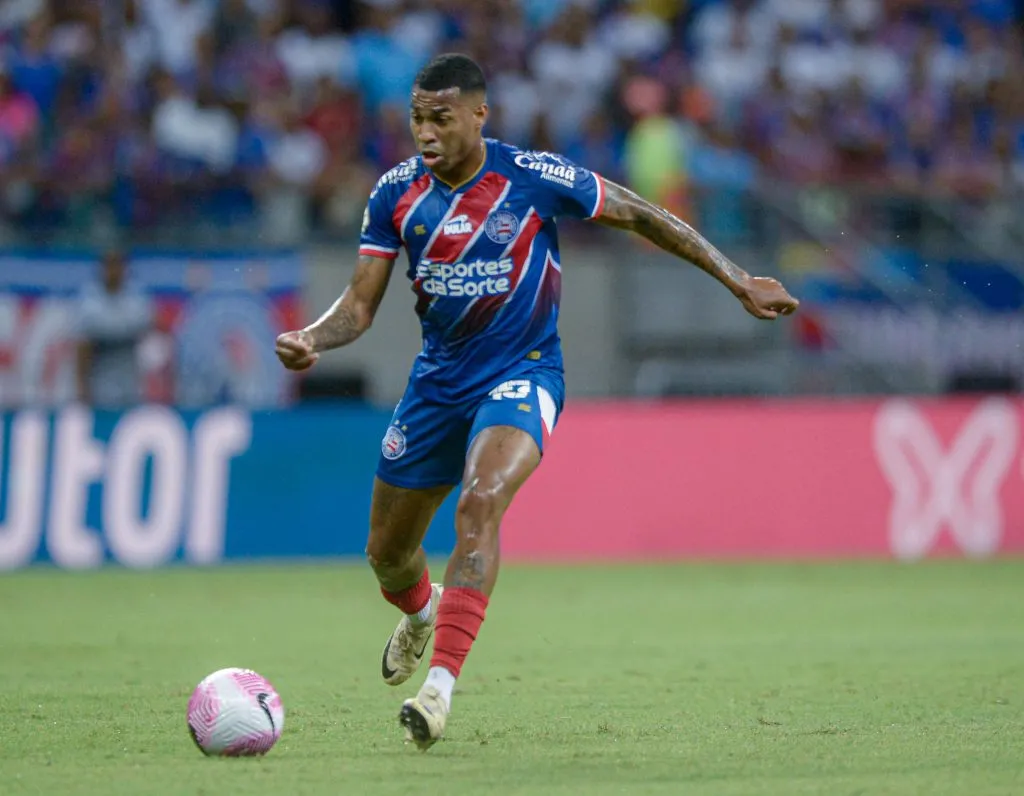 Jean Lucas, jogador do Bahia, durante partida contra o Flamengo (Foto: Jhony Pinho/AGIF)