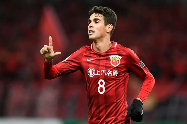 Oscar atuando no Shangai Port em 2017 (Photo by Visual China Group via Getty Images/Visual China Group via Getty Images)