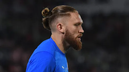 ASUNCION, PARAGUAY - OCTOBER 15: Isidro Pitta of Paraguay warms up prior to the FIFA World Cup 2026 South American Qualifier match between Paraguay and Venezuela at Estadio Defensores del Chaco on October 15, 2024 in Asuncion, Paraguay. (Photo by Christian Alvarenga/Getty Images)