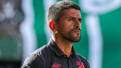 Lucho González, técnico do Athletico, fez um pedido especial para a torcida na reta final de Brasileirão Betano.