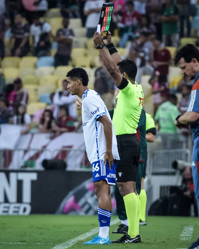 Tevis, contra o Fluminense. Foto: Gustavo Aleixo/Cruzeiro