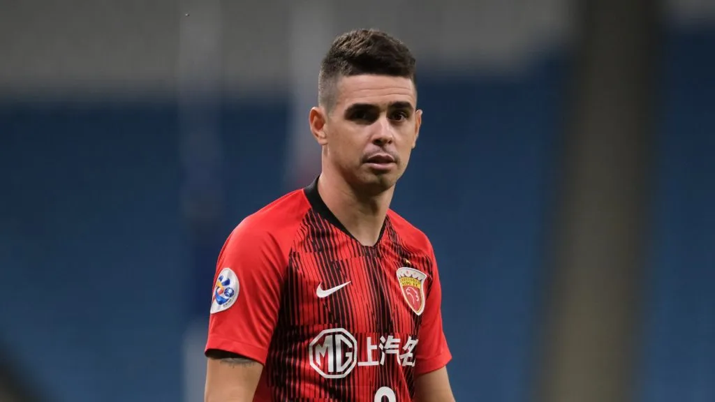 Oscar, alvo do Internacional