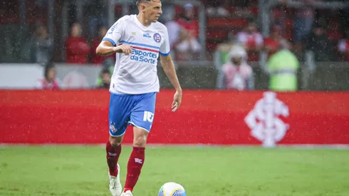 RS - PORTO ALEGRE - 13/04/2024 - BRASILEIRO A 2024, INTERNACIONAL X BAHIA - Santiago Arias jogador do Bahia durante partida contra o Internacional no estadio Beira-Rio pelo campeonato Brasileiro A 2024. Foto: Maxi Franzoi/AGIF