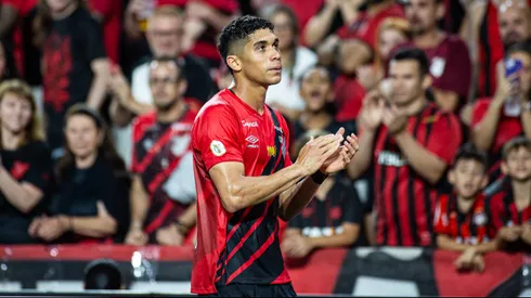 Julimar durante confronto contra o Cruzeiro no Campeonato Brasileiro de 2024.