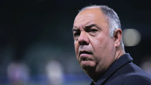 Marcos Braz, diretor do Flamengo, durante partida contra o Palmeiras (Foto: Ettore Chiereguini/AGIF)
