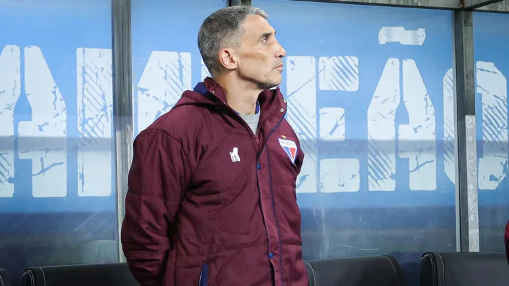 Juan Pablo Vojvoda, técnico do Fortaleza, durante partida pelo Brasileirão Betano.