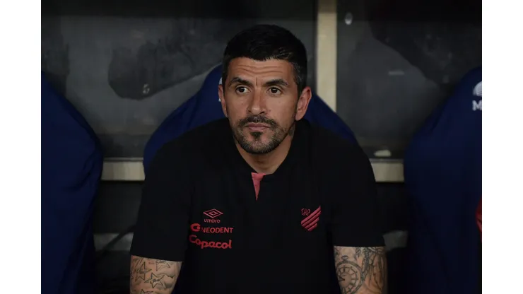 Lucho durante confronto contra o Fluminense no Brasileirão 2024.