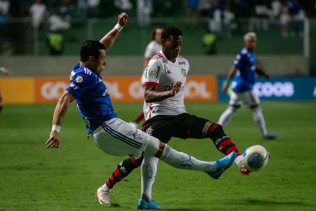 Marlon  jogador do Cruzeiro durante partida contra o Flamengo no estádio Independência pelo campeonato Brasileiro A 2024. Foto: Fernando Moreno/AGIF