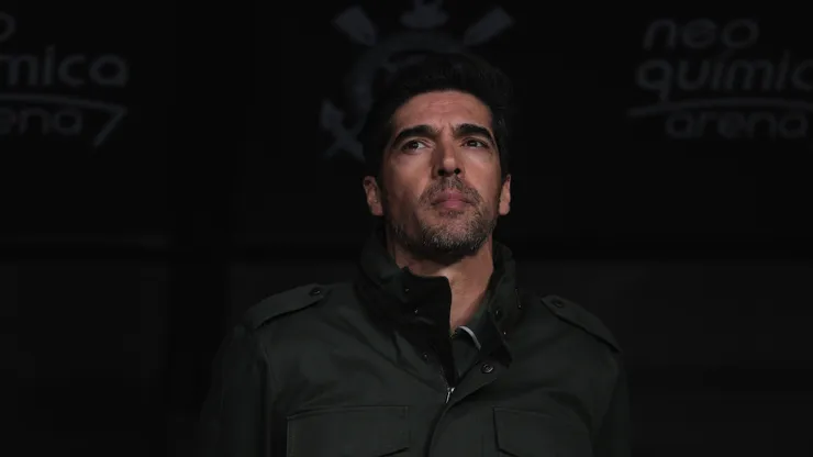 Abel Ferreira técnico do Palmeiras durante partida contra o Corinthians no estádio Arena Corinthians pelo campeonato Brasileiro A 2024. Foto: Ettore Chiereguini/AGIF