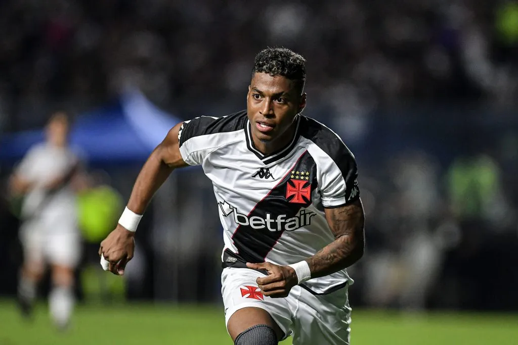 Emerson Rodríguez deixará o Vasco – Foto: Thiago Ribeiro/AGIF.