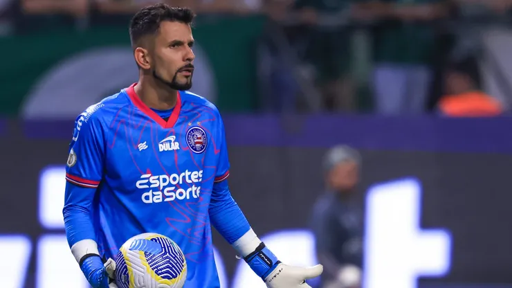 Marcos Felipe, goleiro do Bahia, falhou na derrota do Bahia para o São Paulo, pelo Brasileirão Betano.