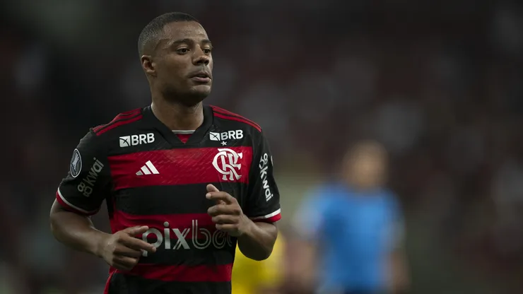 De La Cruz jogador do Flamengo durante partida contra o Peñarol no estádio Maracanã pelo campeonato Copa Libertadores 2024. Foto: Jorge Rodrigues/AGIF