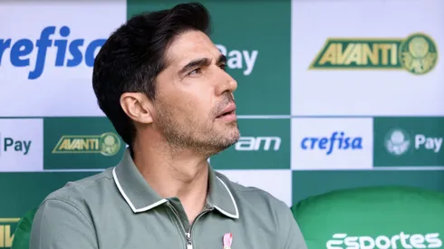 Abel Ferreira, técnico do Palmeiras, durante partida contra o Fortaleza (Foto: Marcello Zambrana/AGIF)