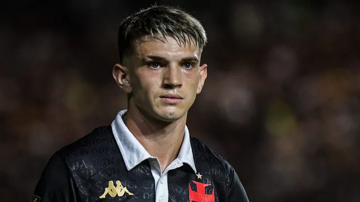 Luca Orellano, ex-jogador do Vasco, durante partida contra o Boavista, pelo Campeonato Carioca de 2024.
