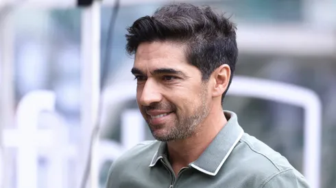 Abel Ferreira, técnico do Palmeiras, durante partida contra o Fortaleza (Foto: Marcello Zambrana/AGIF)