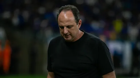 Rogério Ceni, técnico do Bahia, durante partida contra o Cruzeiro, pelo Brasileirão Betano.