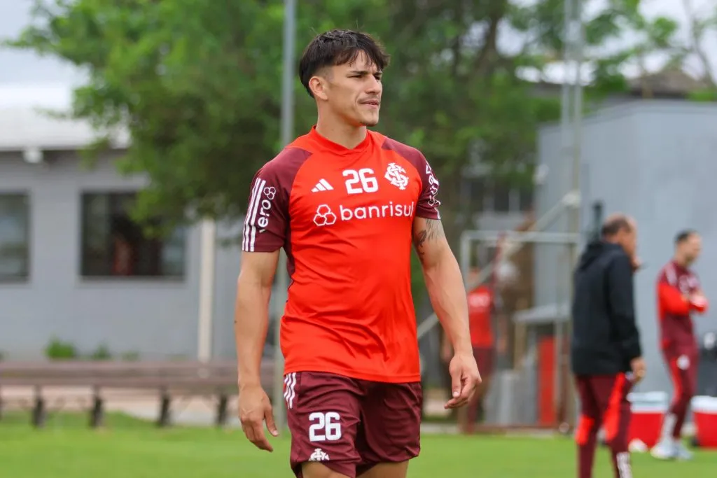 Torcida do Internacional quer a permanência de Bernabei em definitivo. Foto: Ricardo Duarte/SC Internacional