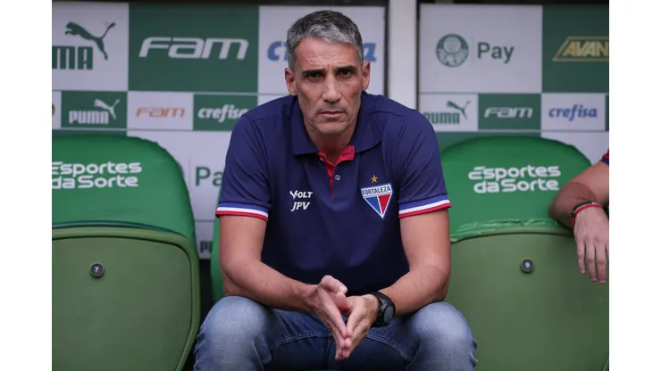 Vojvoda durante confronto contra o Palmeiras no Brasileirão 2024.