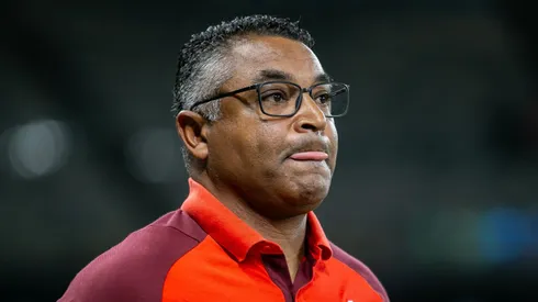 Roger Machado tecnico do Internacional durante partida contra o Cruzeiro no estadio Mineirao pelo campeonato Brasileiro A 2024.