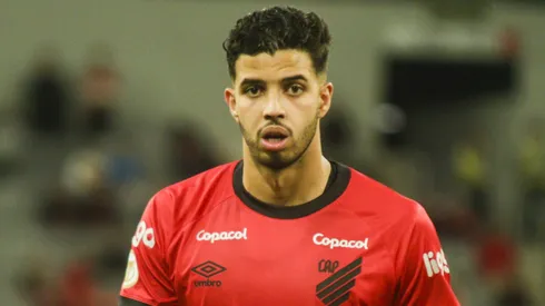 Kaique Rocha, jogador do Athletico, durante partida contra o RB Bragantino, pelo Brasileirão Betano.