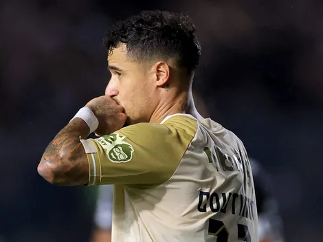 Coutinho vibra com vitória em São Januário
