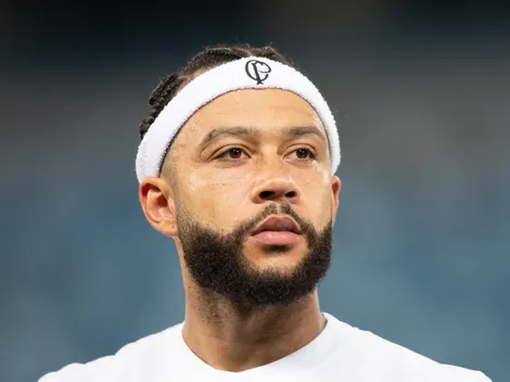 Notícia sobre Depay explode no Corinthians