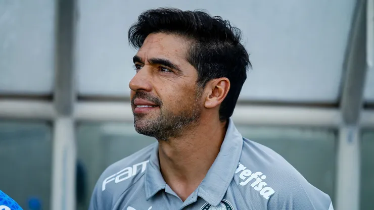 Abel Ferreira tecnico do Palmeiras durante partida contra o Athletico-PR no estadio Arena Barueri pelo campeonato Brasileiro A 2024.