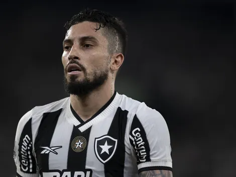 Notícia envolvendo Alex Telles bomba no Botafogo