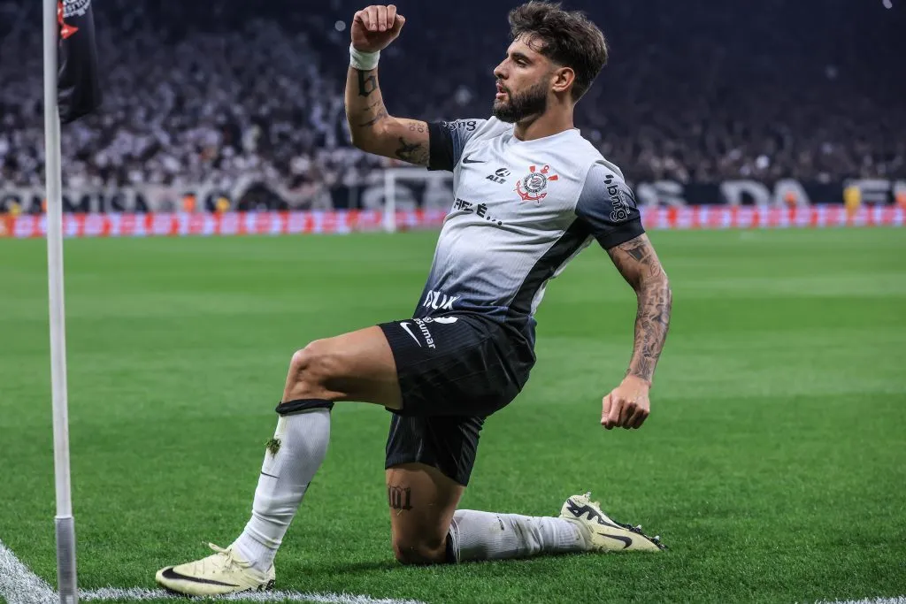 Yuri Alberto jogador do Corinthians comemora seu gol durante partida contra o Grêmio na Arena Corinthians pelo campeonato Brasileiro A 2024. Foto: Marcello Zambrana/AGIF
