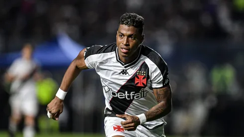 Emerson Rodriguez jogador do Vasco durante partida contra o Atletico-GO no estadio Sao Januario pelo campeonato Copa Do Brasil 2024.